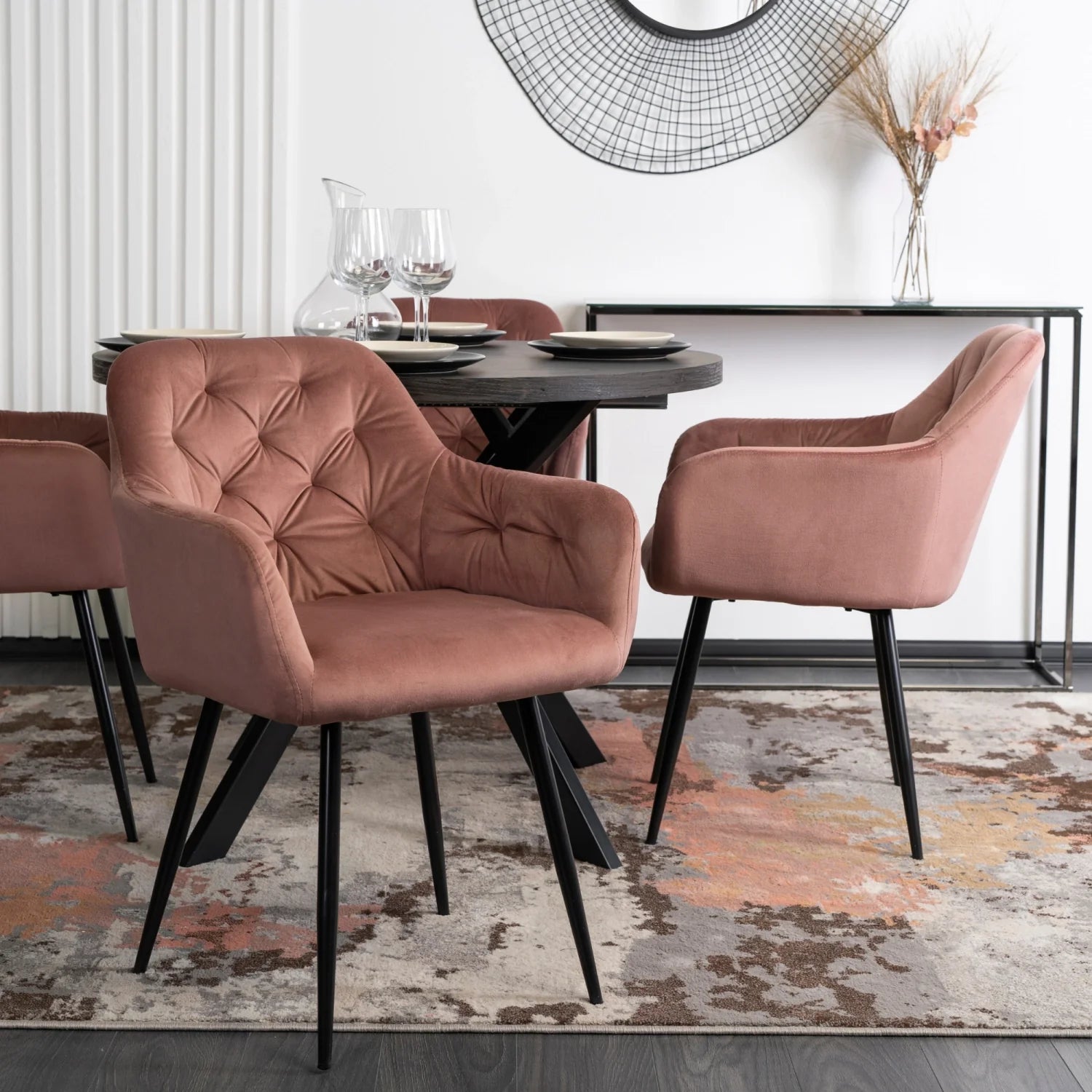 Elite VIKI Pink Velvet Chair – Ein Hauch von Eleganz und Komfort