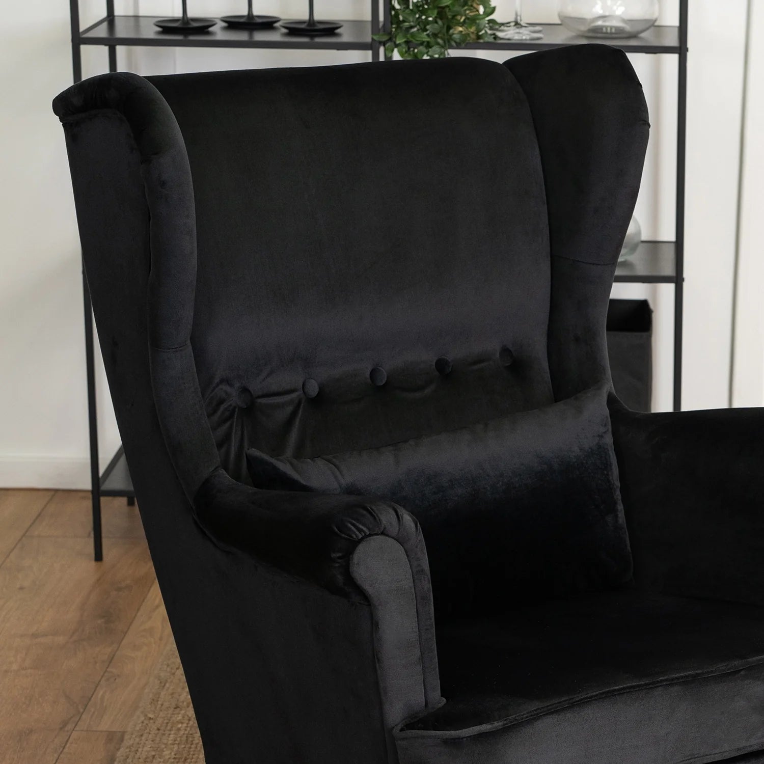 Elite KLARIS 2 Black Velvet Armchair