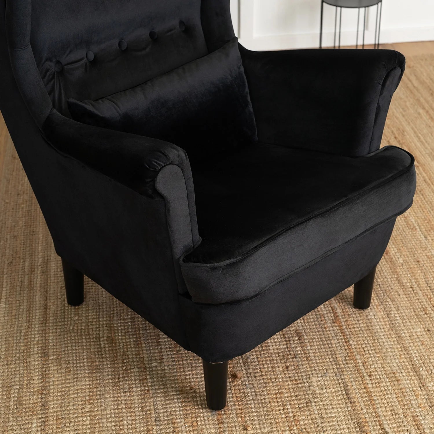 Elite KLARIS 2 Black Velvet Armchair