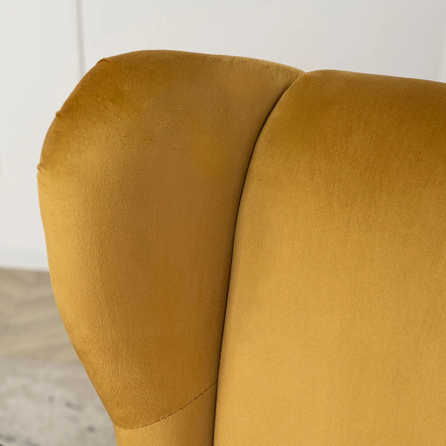 Elite KLARIS 2 Mustard Velvet Armchair