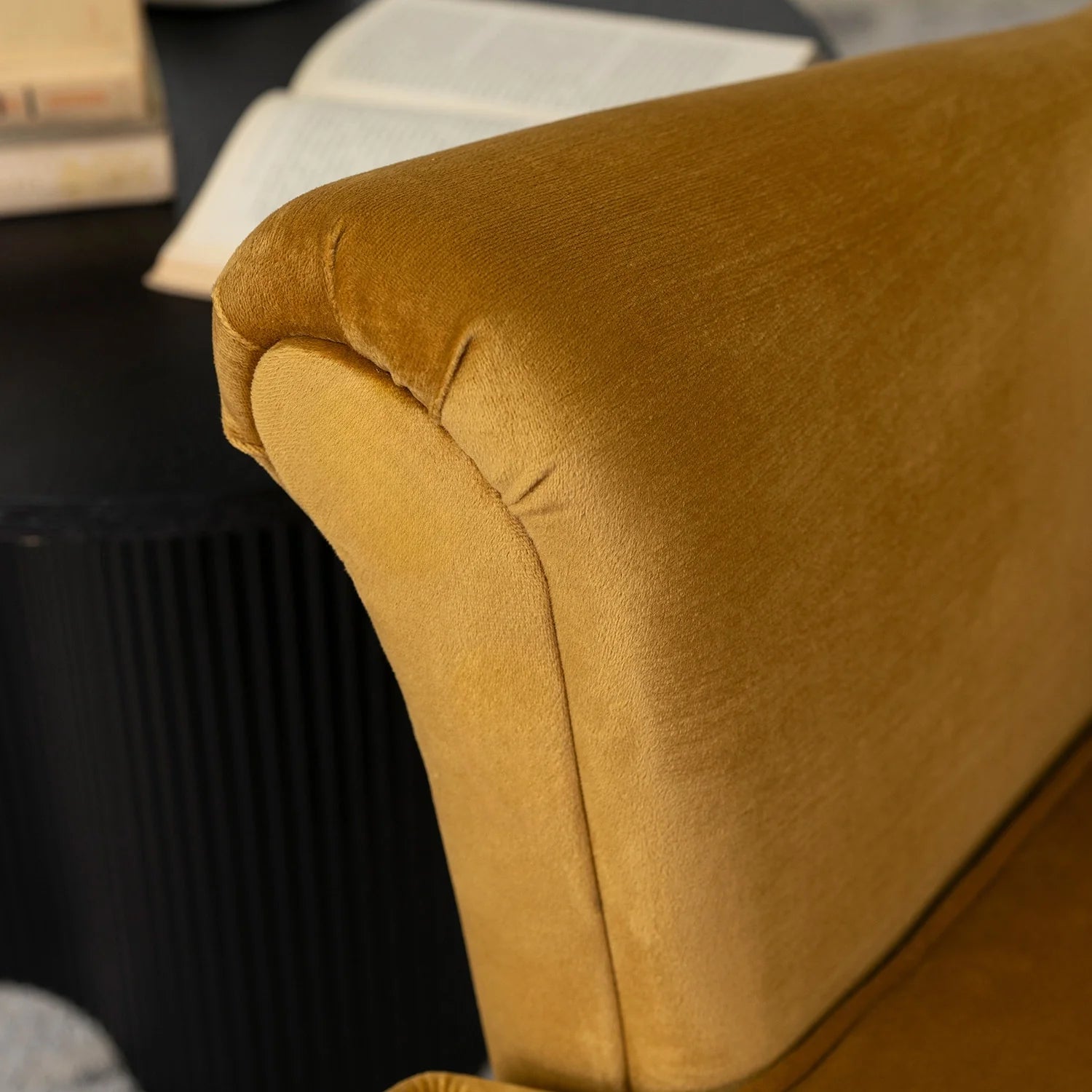 Elite KLARIS 2 Mustard Velvet Armchair