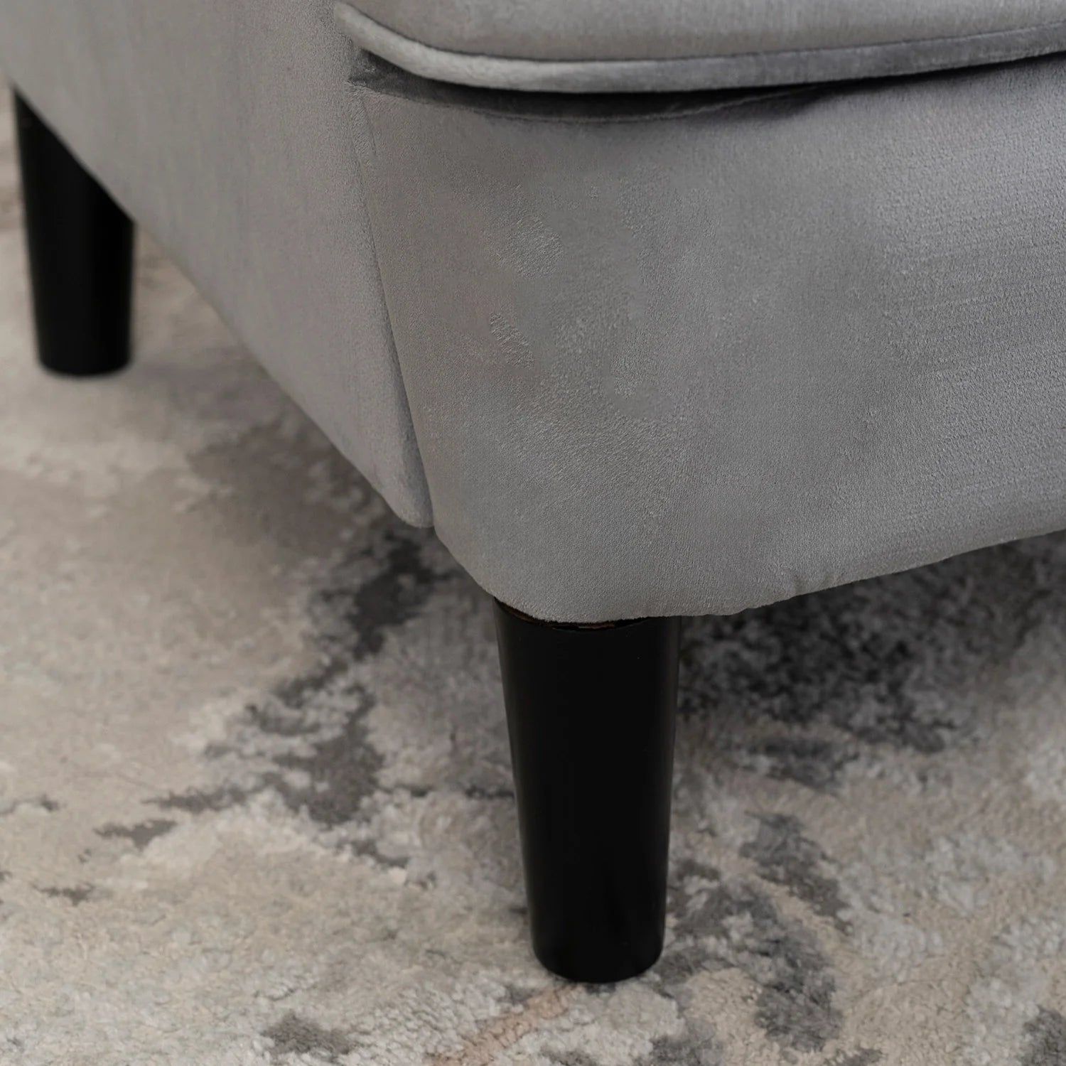 Elite KLARIS 2 Grey Velvet Armchair