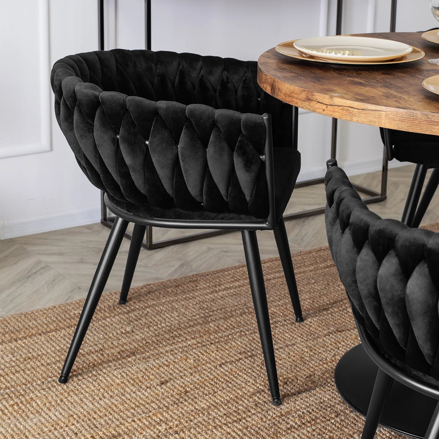 Elite EMPOLI Black Velvet Chair – Modern Comfort & Elegance