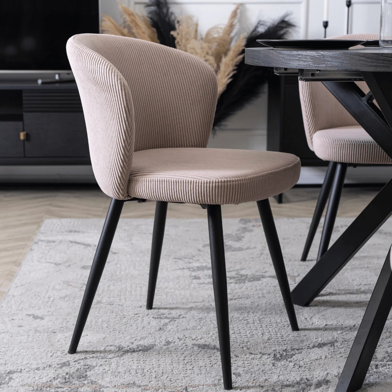 Elite HAILEY Chair – Chic Pink Corduroy with Black Metal Legs