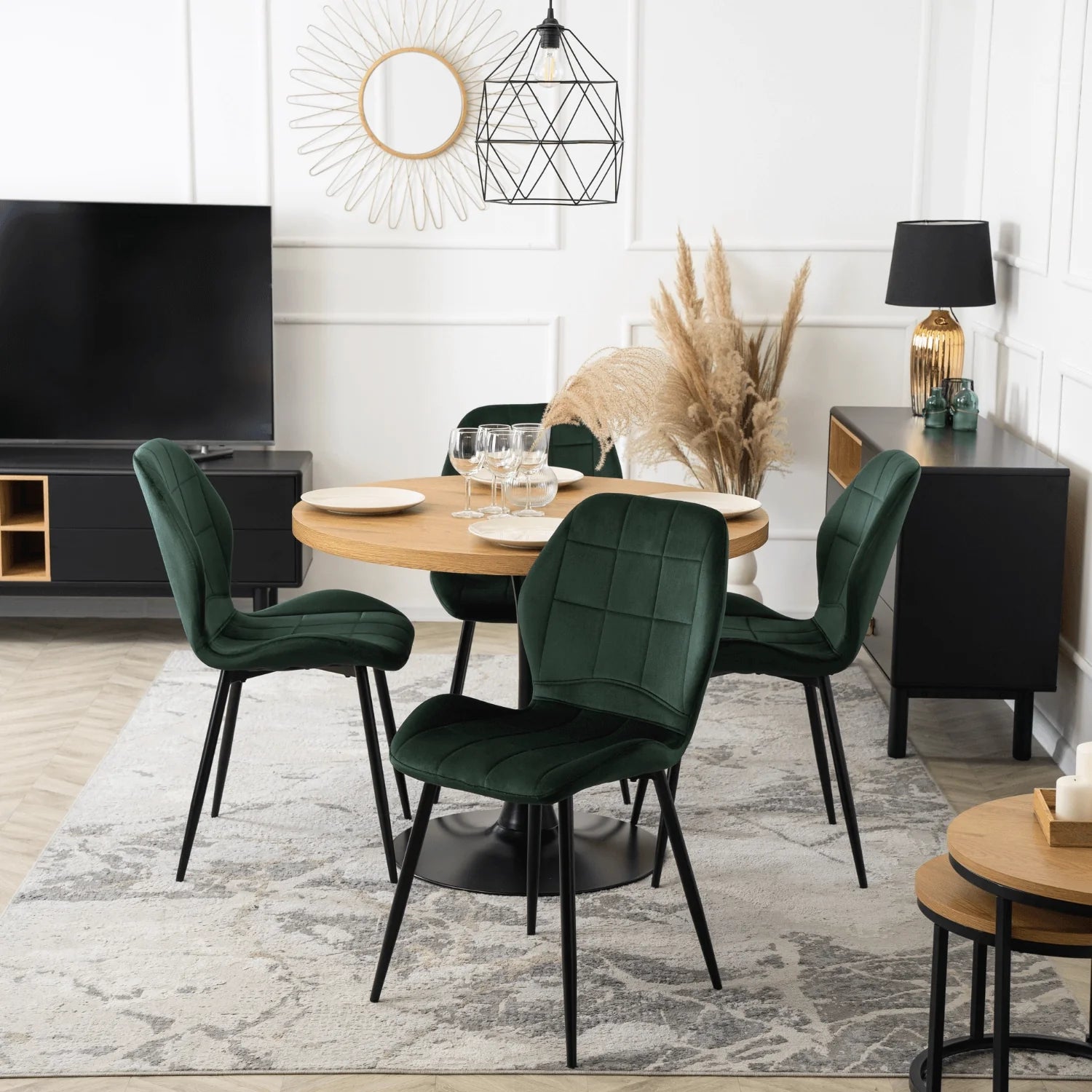 Elite IRYS Green Velour Chair – A Touch of Luxury & Comfort
