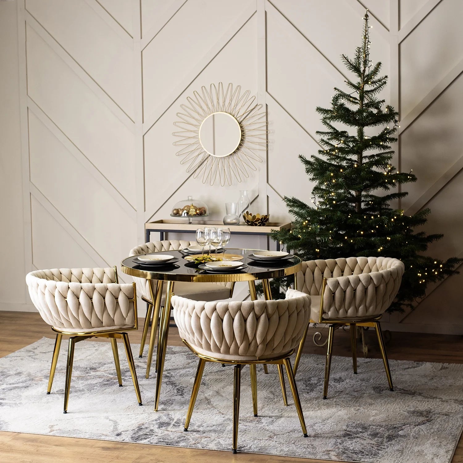 Elite RUBI Swivel Velvet Chair – Luxurious Comfort & Modern Glamour