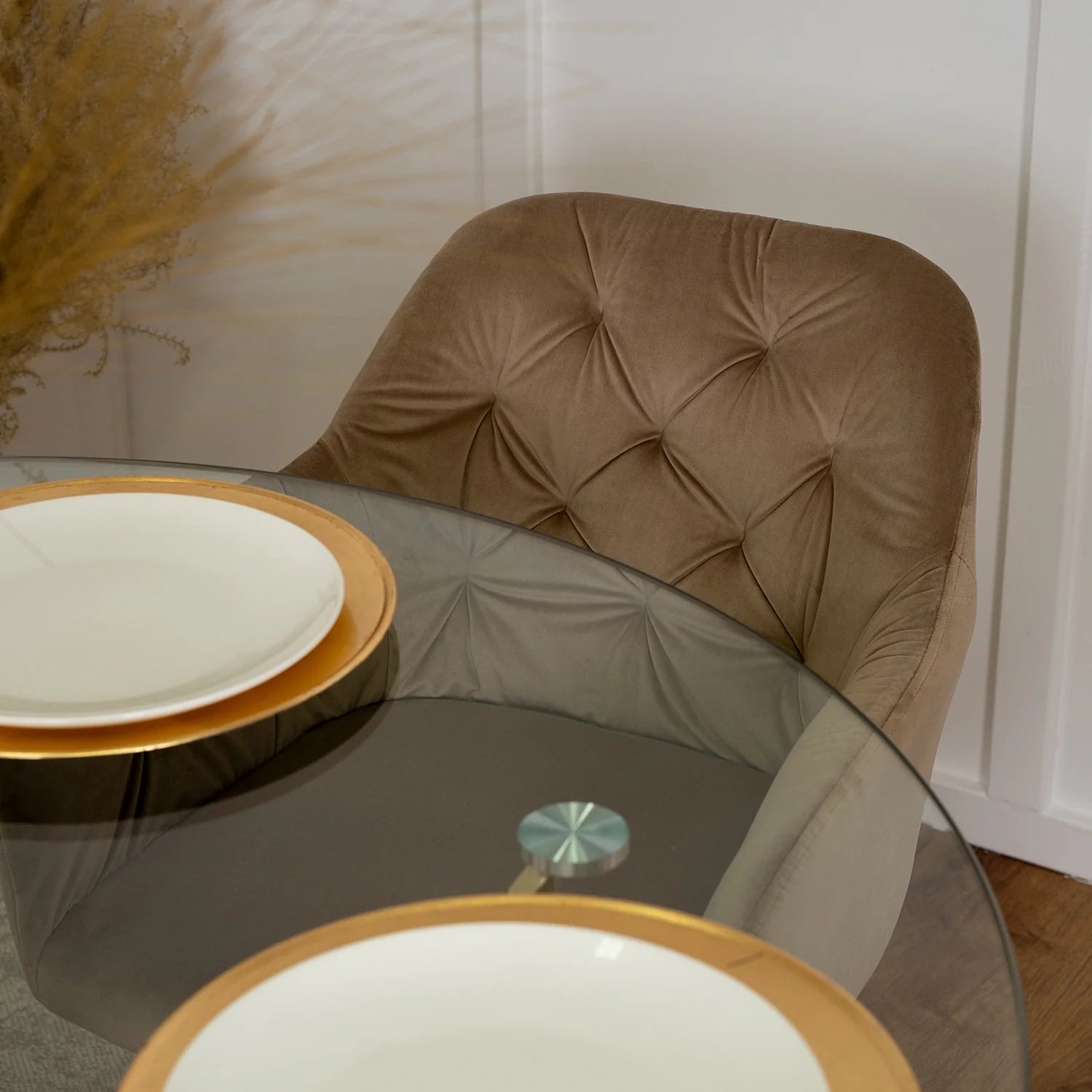 Elite RAYA Beige Velvet Chair – A Touch of Luxury