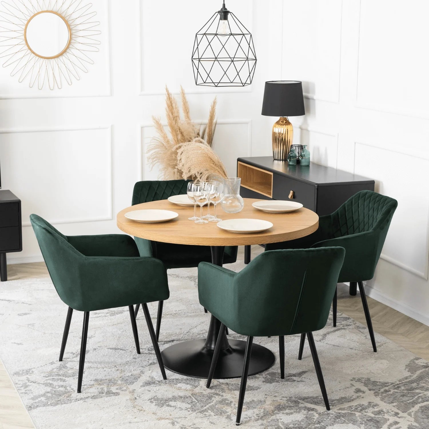 Elite SHANE Green Velvet Dining Chair – Modern Comfort & Elegance