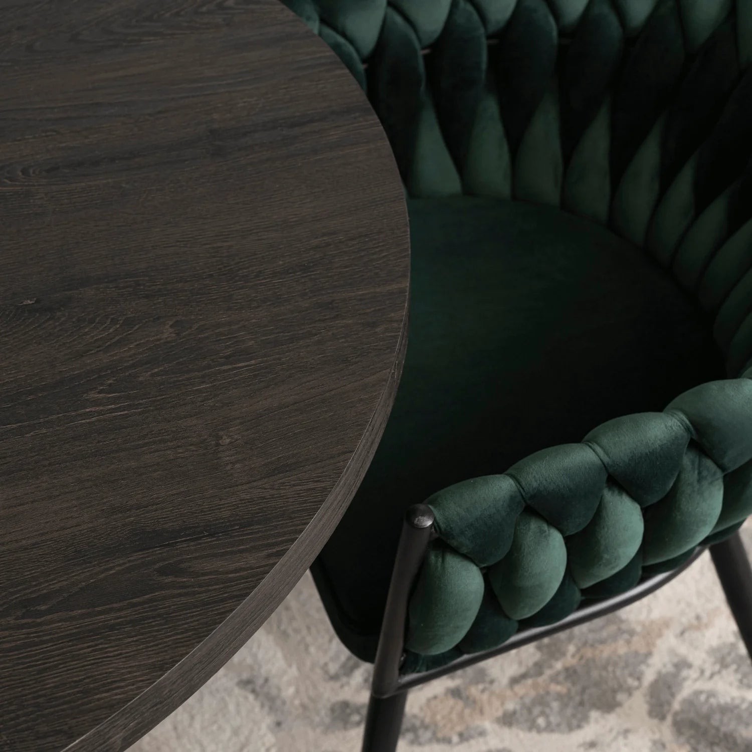 Elite EMPOLI Green Velvet Chair – A Touch of Luxury & Comfort